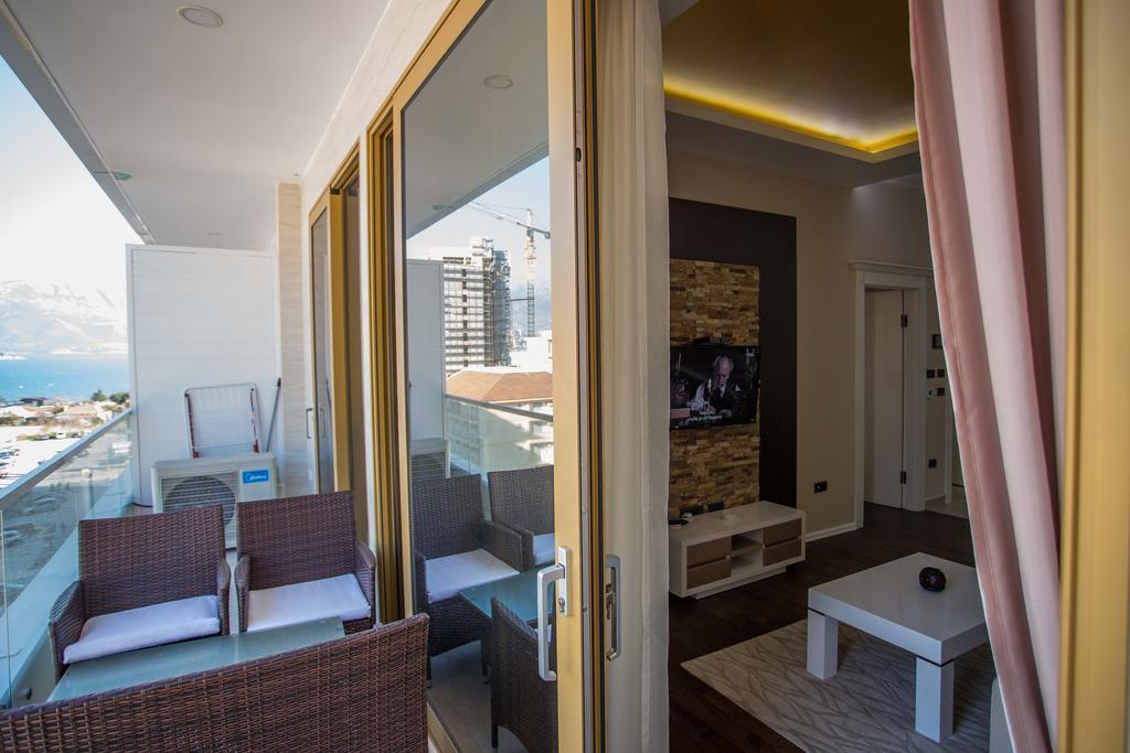 For You Lux Apartment *